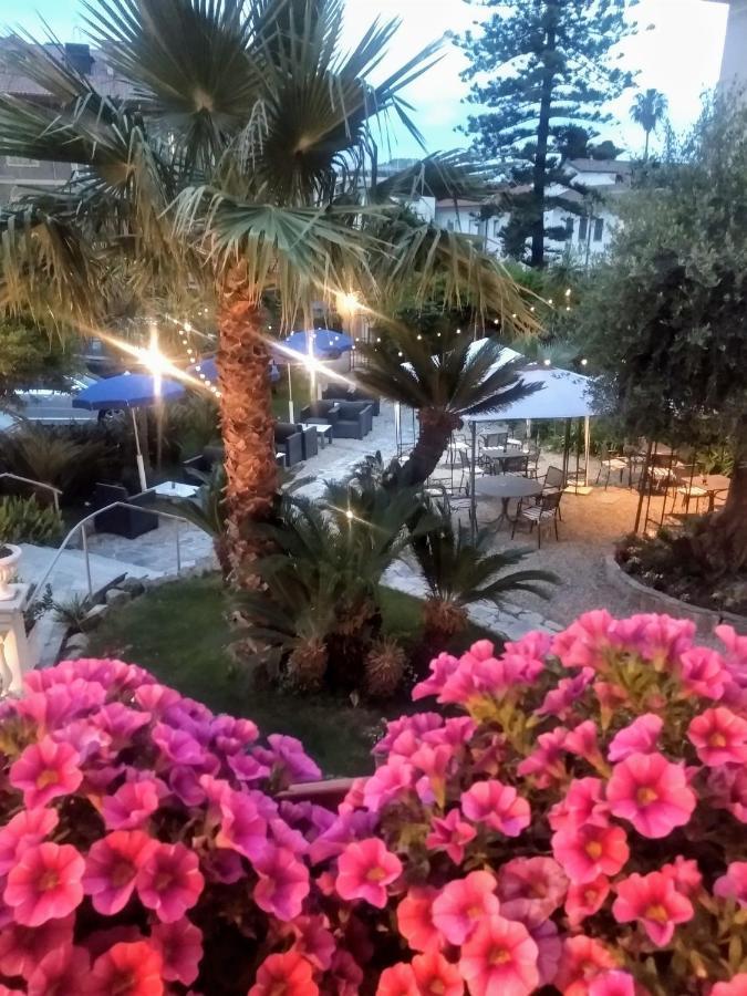 Hotel Morandi Sanremo Exterior foto